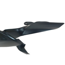 Carbon matt Schwingenschutz mit Kettenschutz oben und unten 3 Teile in einem 1 Teil zusammen.